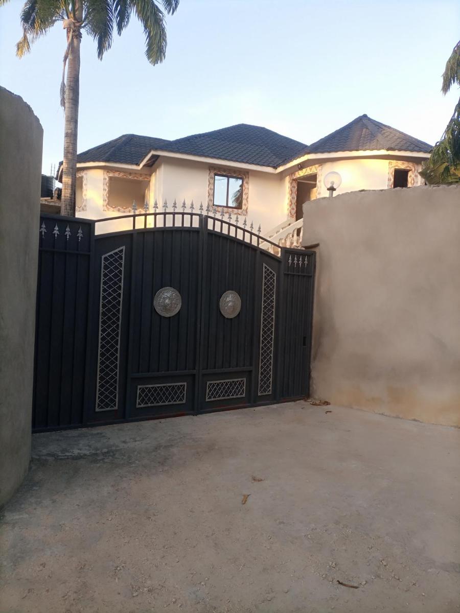 Suitetrails - Blessing holiday homes Diani Beach