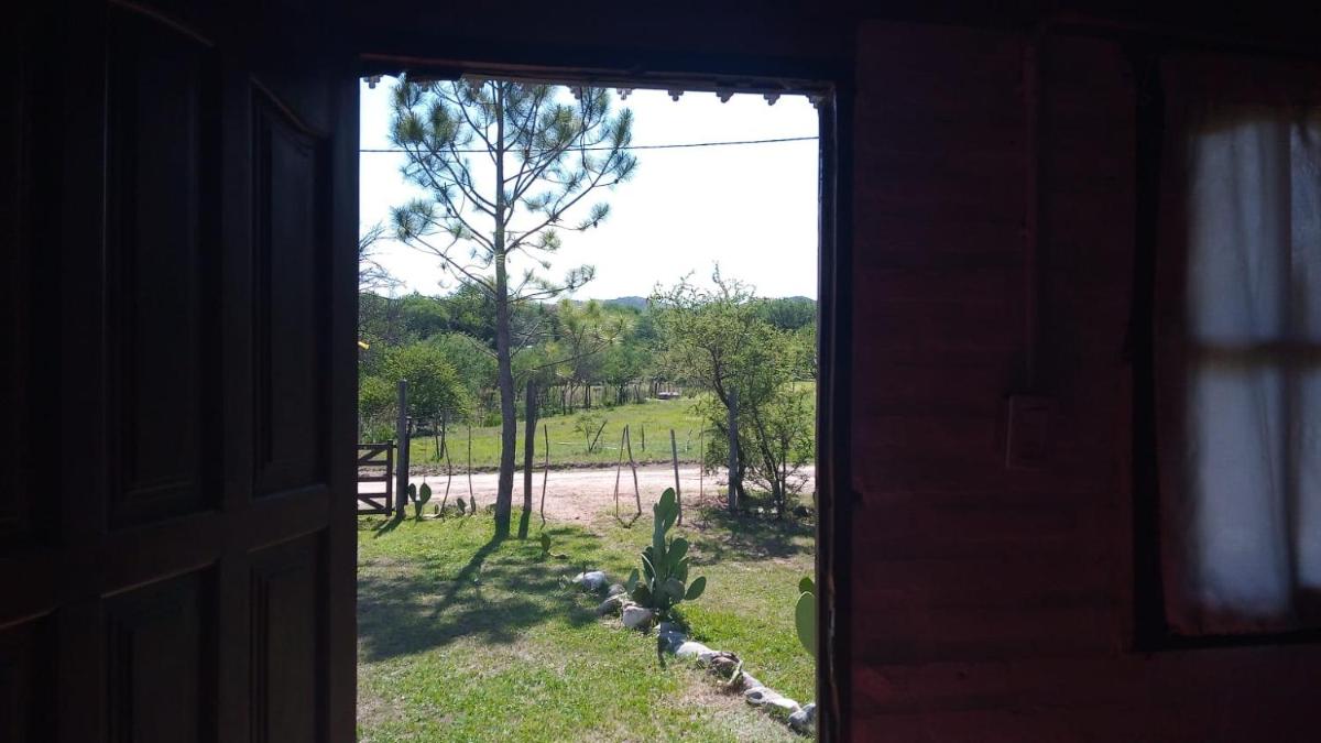 Monoambiente para 1 y 2 personas Villa La Bolsa a 2 cuadras del río - Housity