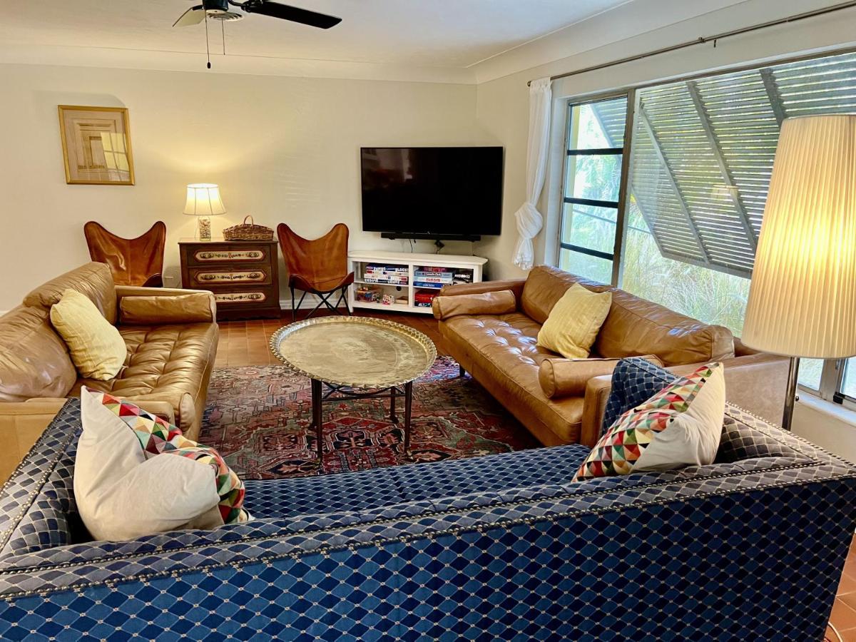 Family Retreat with Pool, Games, Dock, Fishing, Golf home - Housity