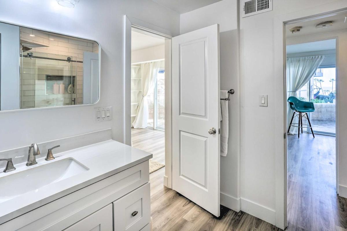 San Clemente Condo with Gorgeous Views Near Beach! - Housity