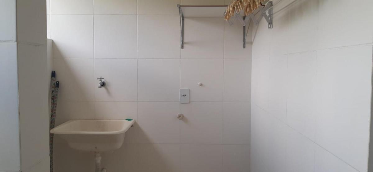 Residencial Ecoville das Mangueiras 3km da praia de Guarajuba, 27km do centro de Camacari CEP 42839-874 - Housity