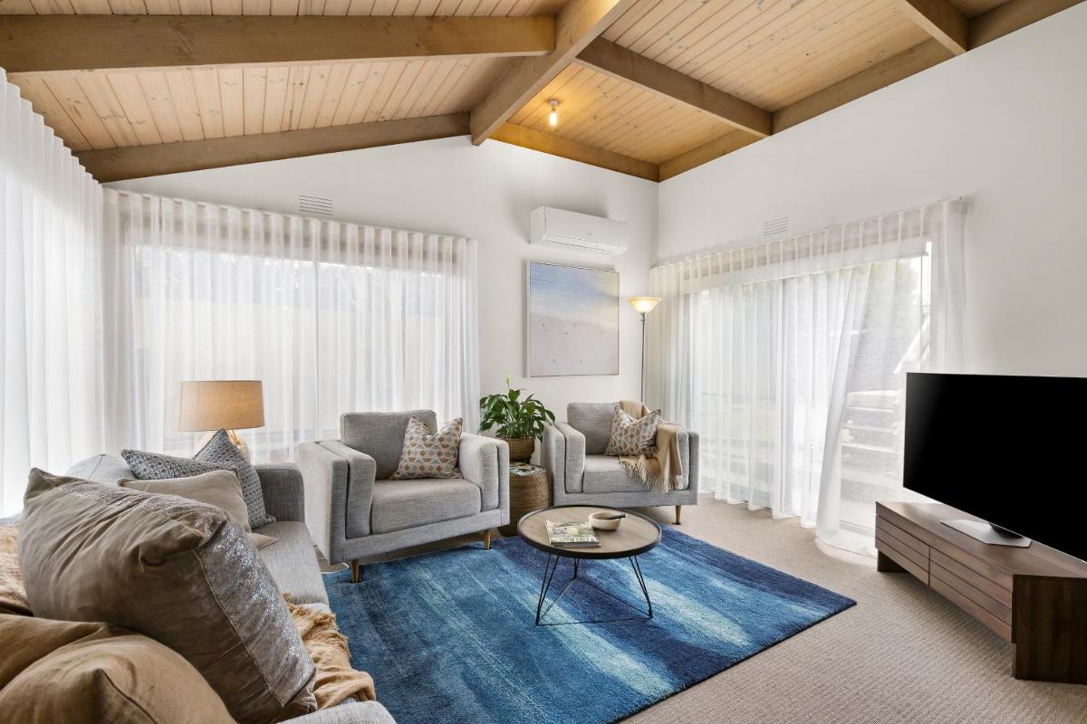 Wonderful Watersun - 3 Bedroom House Jan Juc - Free Parking - Free WIFI - Housity