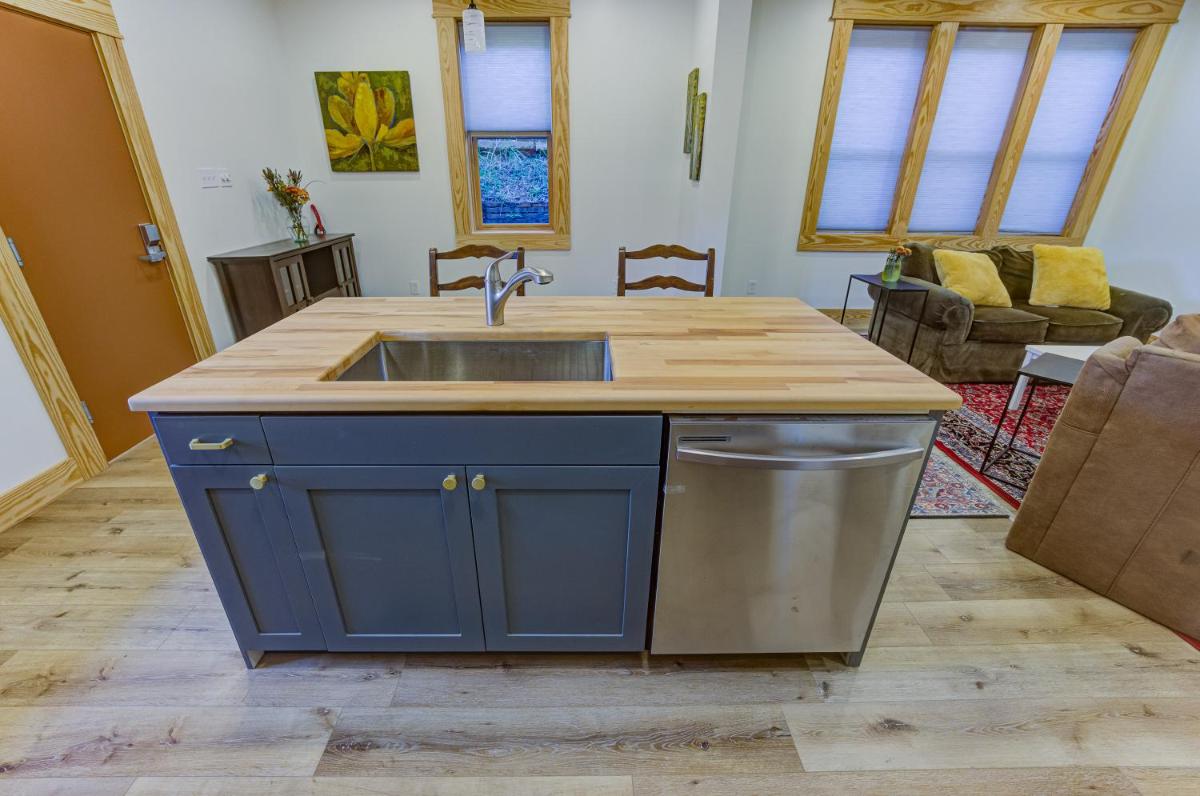 Vacation Home in Downtown Vicksburg! - Housity