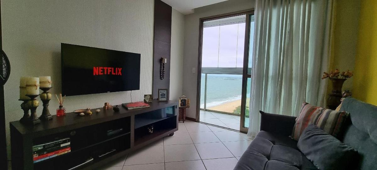 Suitetrails - Crystal Residence Guest House
