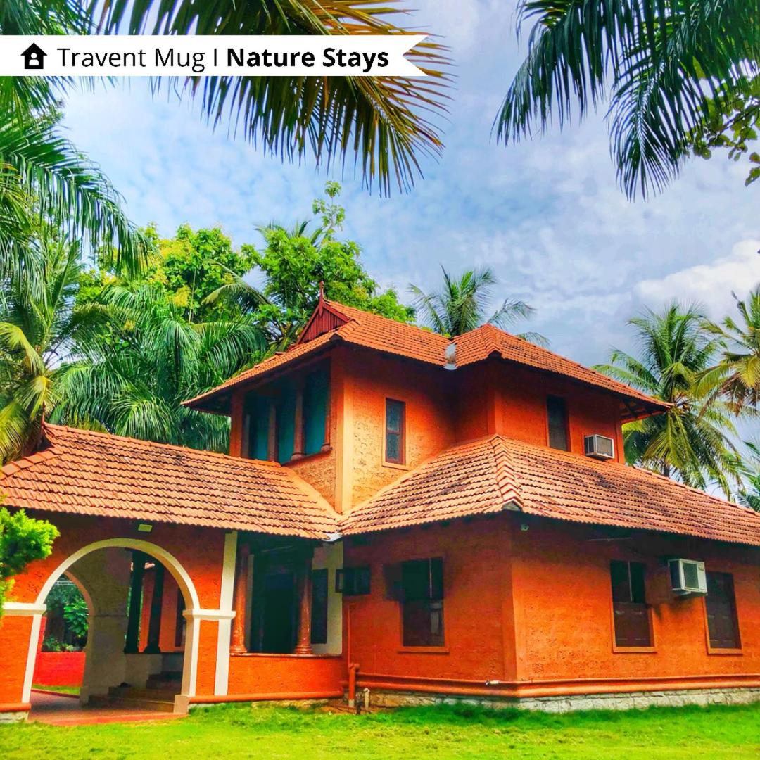 Suitetrails - Ambara Kovilakam Villa - Travent Mug