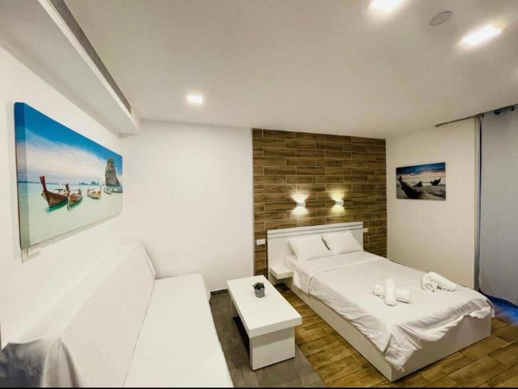 BRiGHT AND COZY STUDIO SUiTE EiLAT - Housity