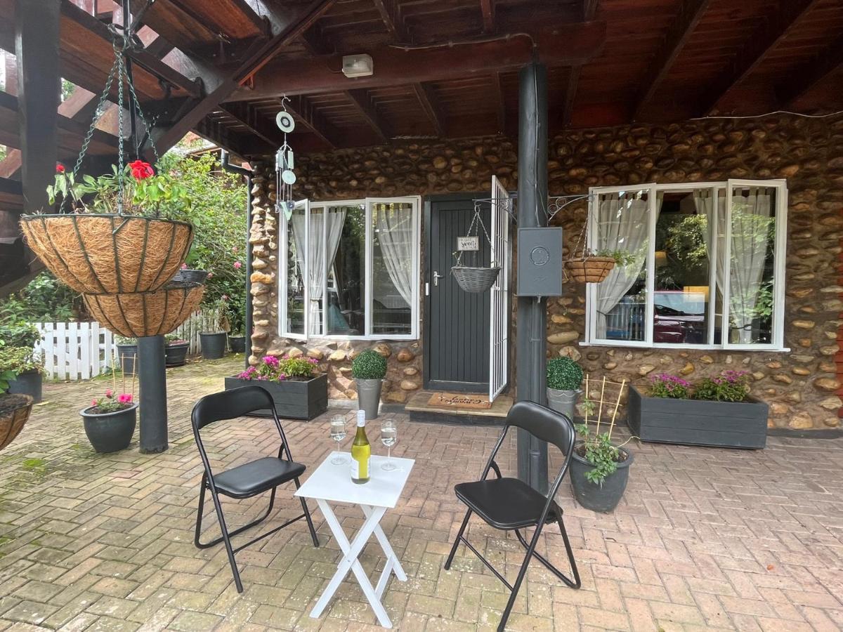 Nyanza Knysna - Housity