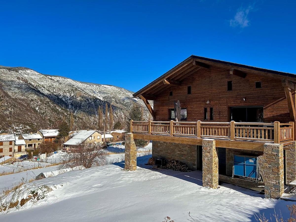 Chalet Le Paradis Perdu - Housity