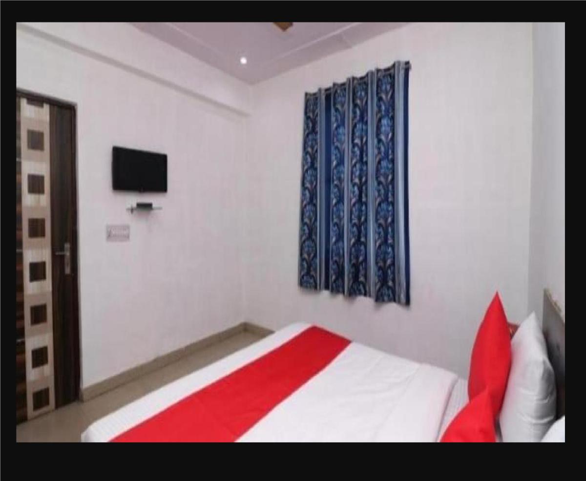 Ganga Guest House By WB Inn - Housity
