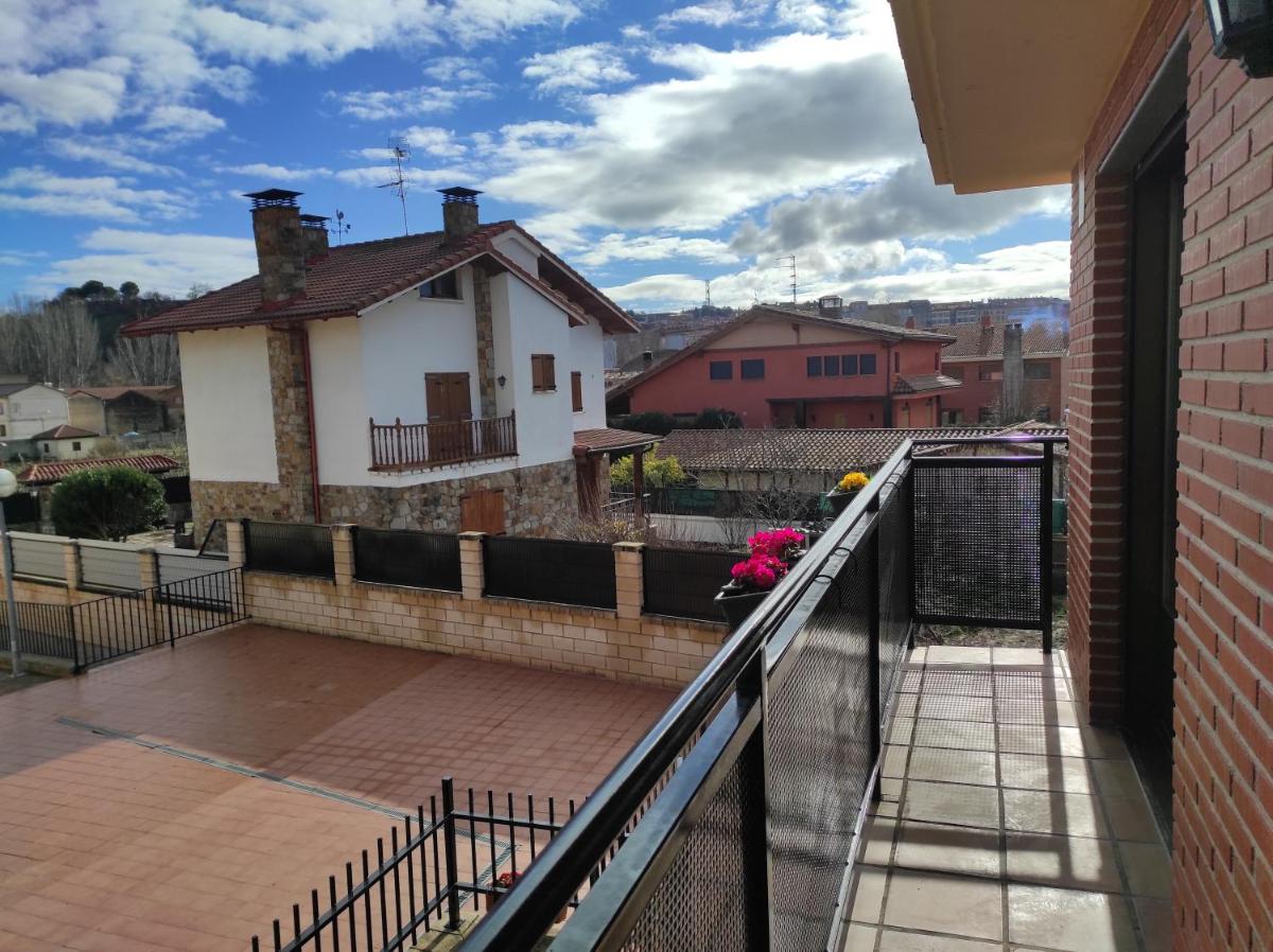 EN EL CORAZON DEL BARRIO DE LA ESTACIÓN - Housity