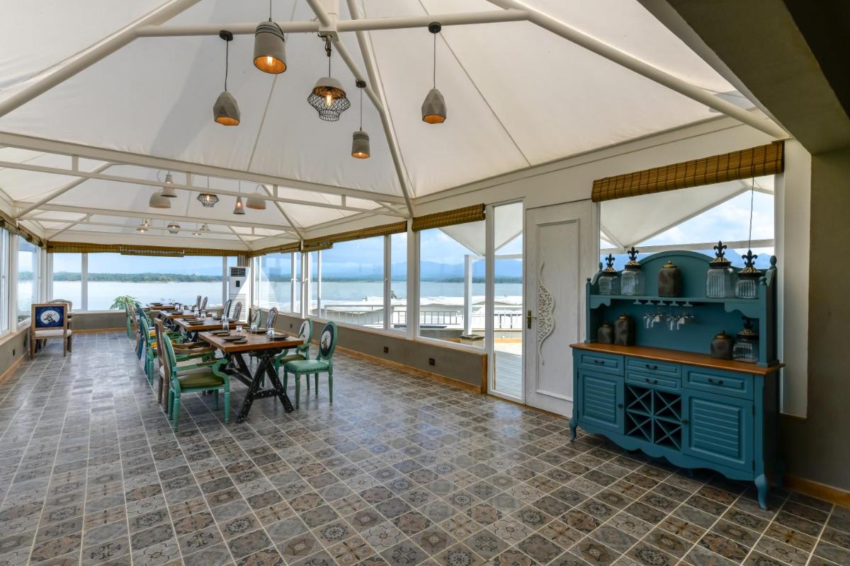 Lehar Sa Resort - Housity