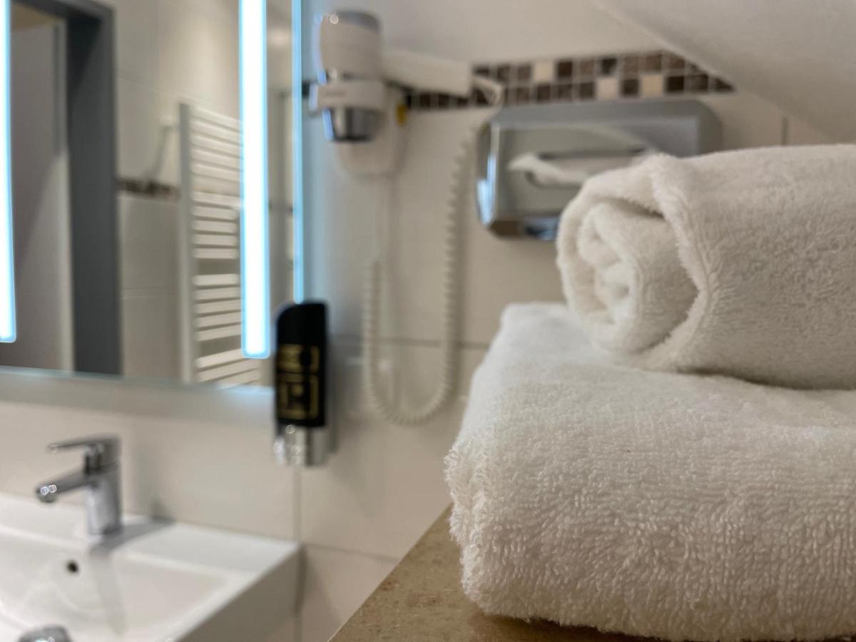 Hotel Harburger Hof - Housity