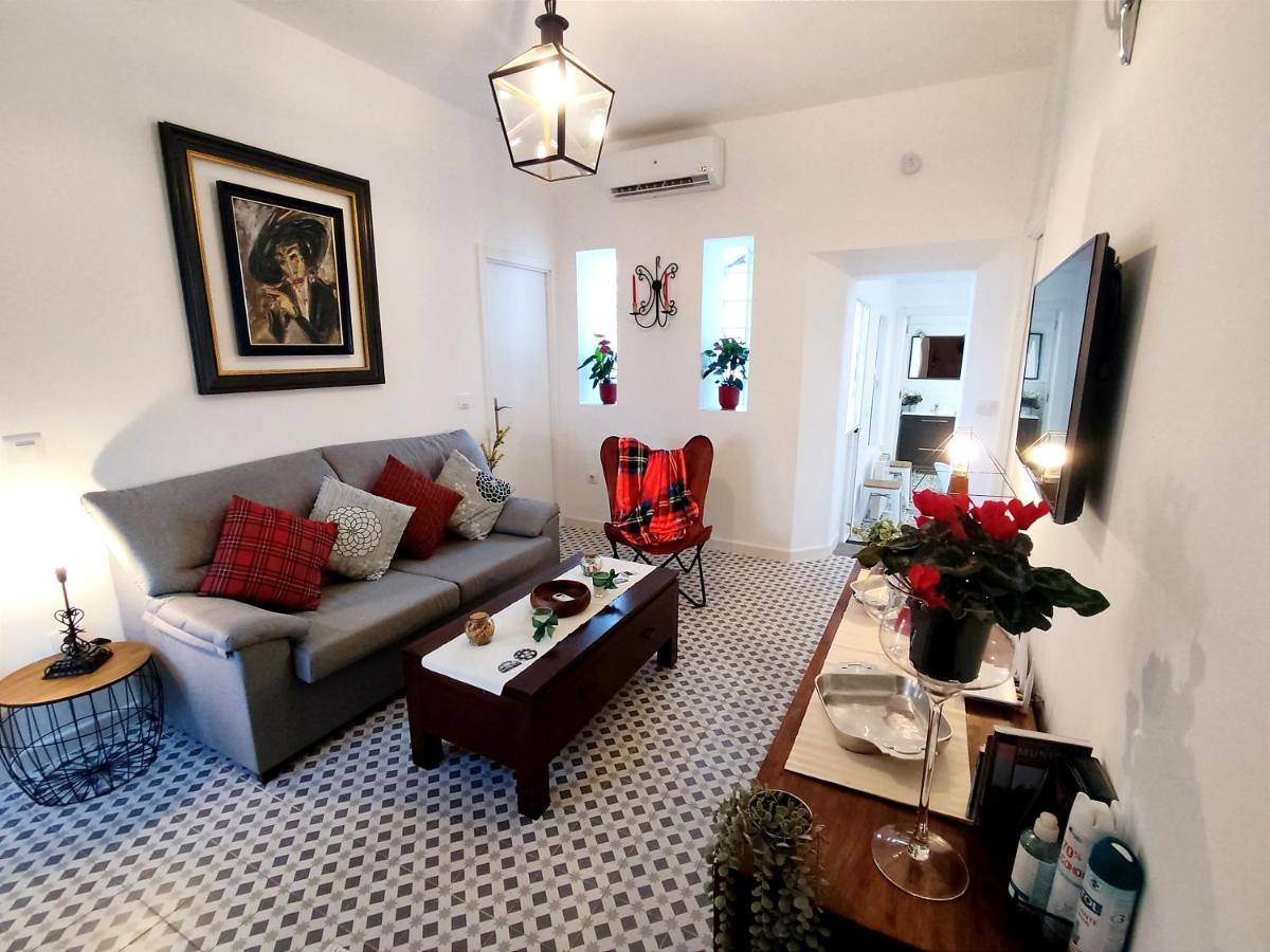 Munigua House - Housity