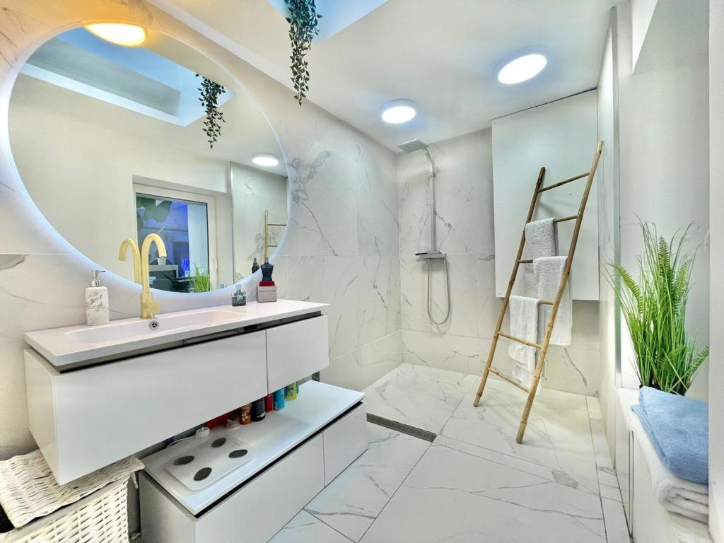 Villa Lio contemporaine - Housity