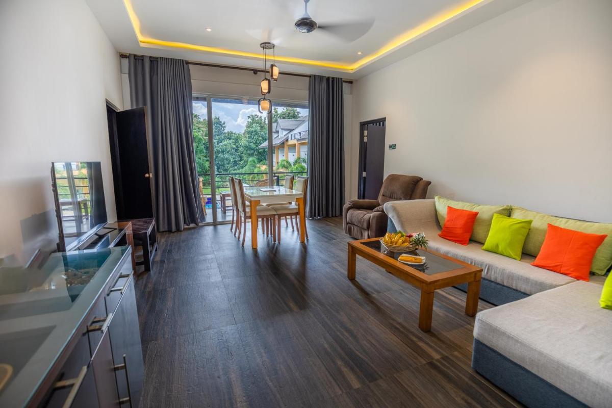 Cassandra Culture Resort - Housity