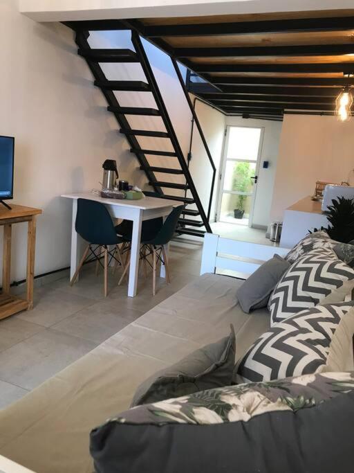 Departamento Tekoha cerca del río y la playa! - Housity