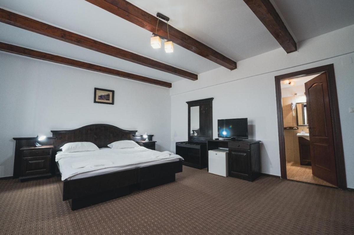 Pensiunea Casa Pescarilor - Housity