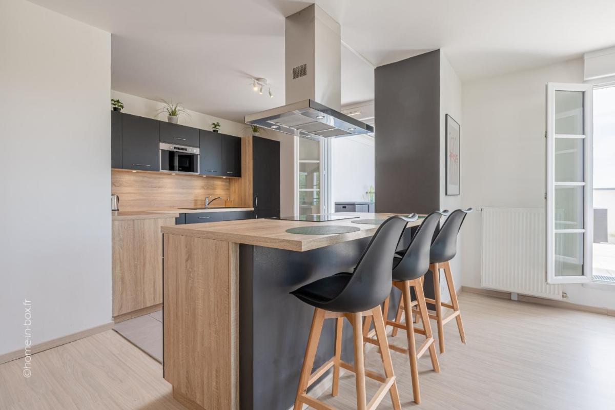 Sunny Lake by Plaza - Proche Disneyland Paris - Housity