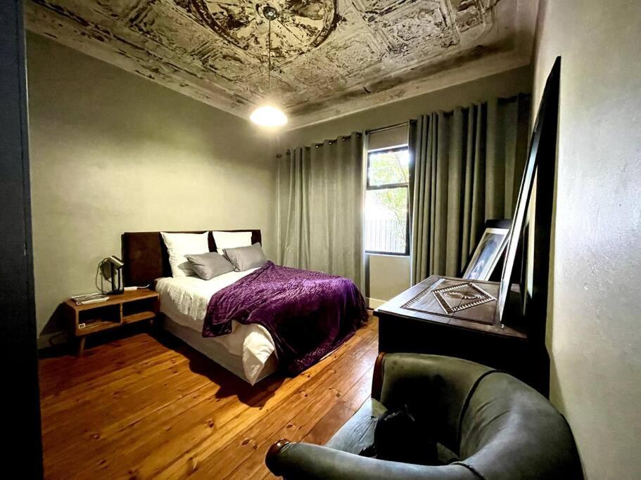Stunning 2 bedroom house with Entertainment Space - Housity