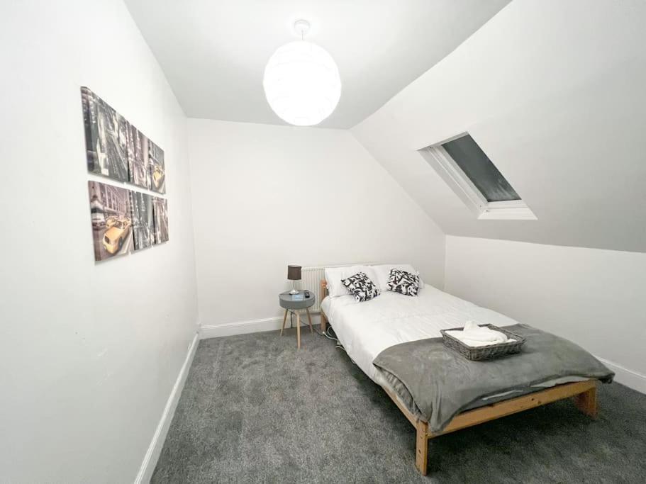 City centre terrace town house - Housity