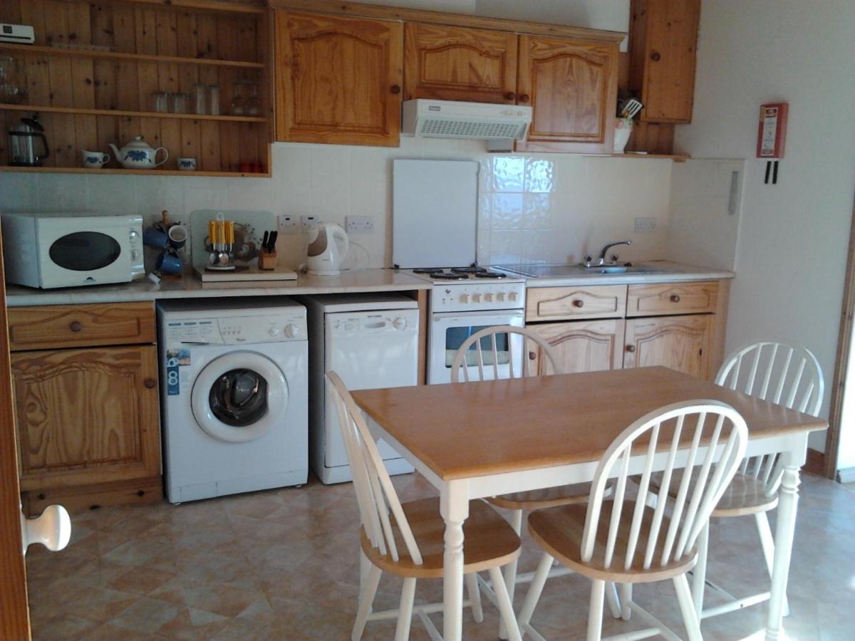 Westland Apartment No. 2 - Housity
