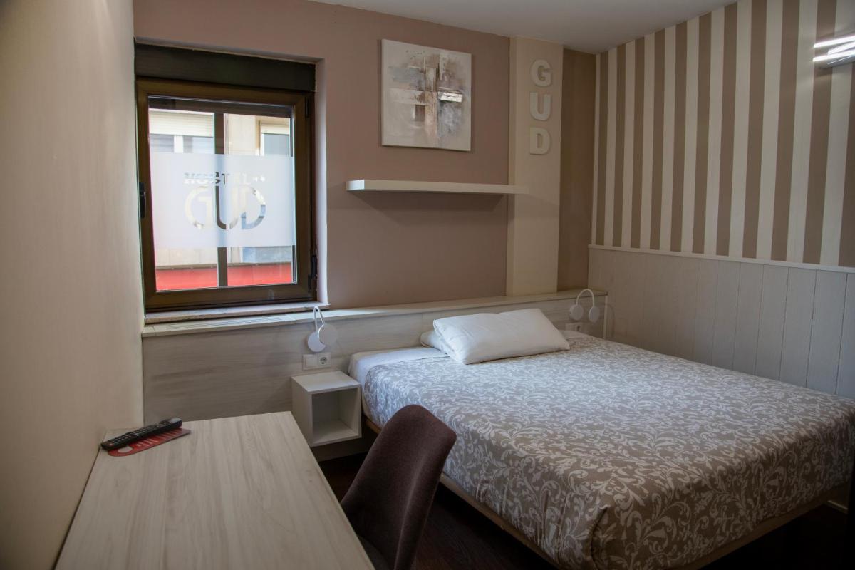 Hostal Gud Salamanca - Housity