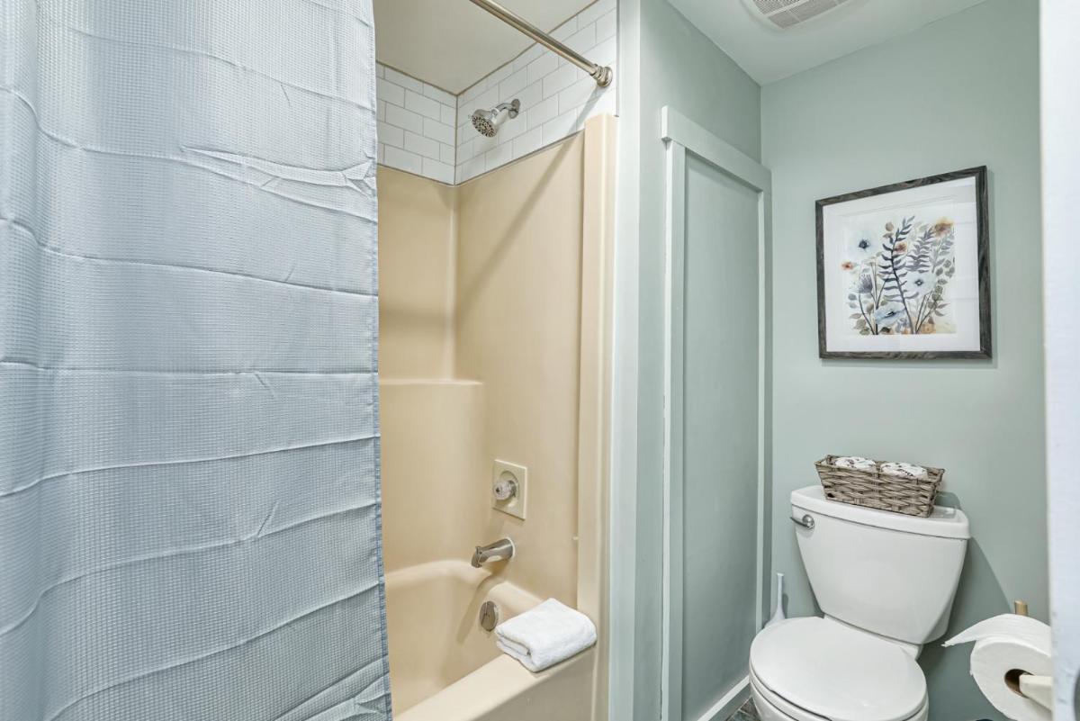The Nordic - Central Collingwood Condo - Hizvo