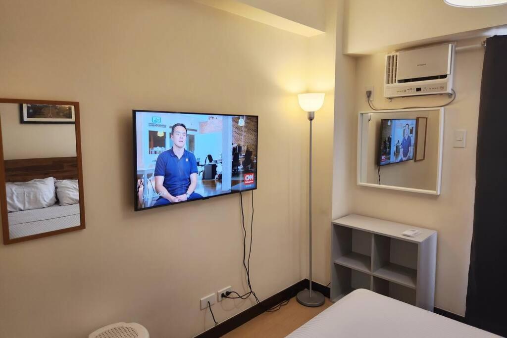 Manila Condo in front of Rizal Park Museum Taft Ave LRT UN Station Unli WiFi Youtube by 24K Residences - Hizvo