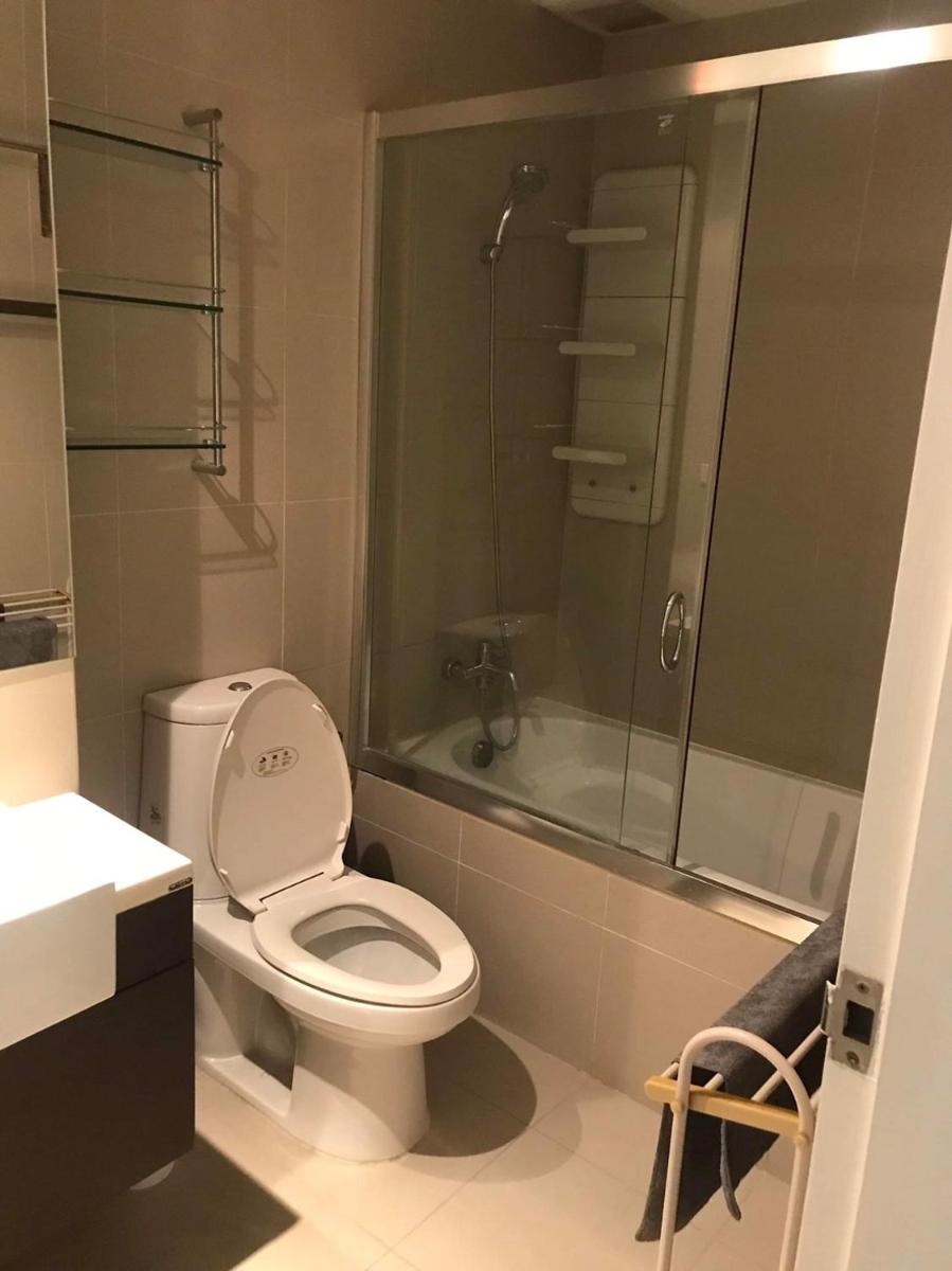 Thong condo studio apartment. - Housity