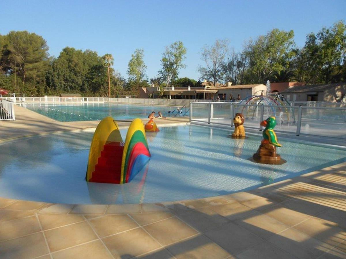 Appartement T3 - Parking - Piscine, Tennis, Proche Plages et Commerces - Six-Fours-les-Plages - FR-1-316-50 - Housity