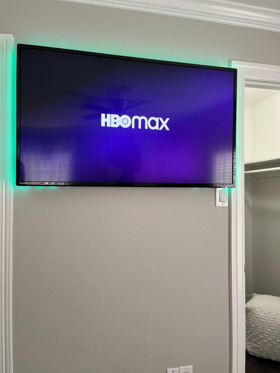 Cozy houston Getaway 1 bed 1 bath - Housity