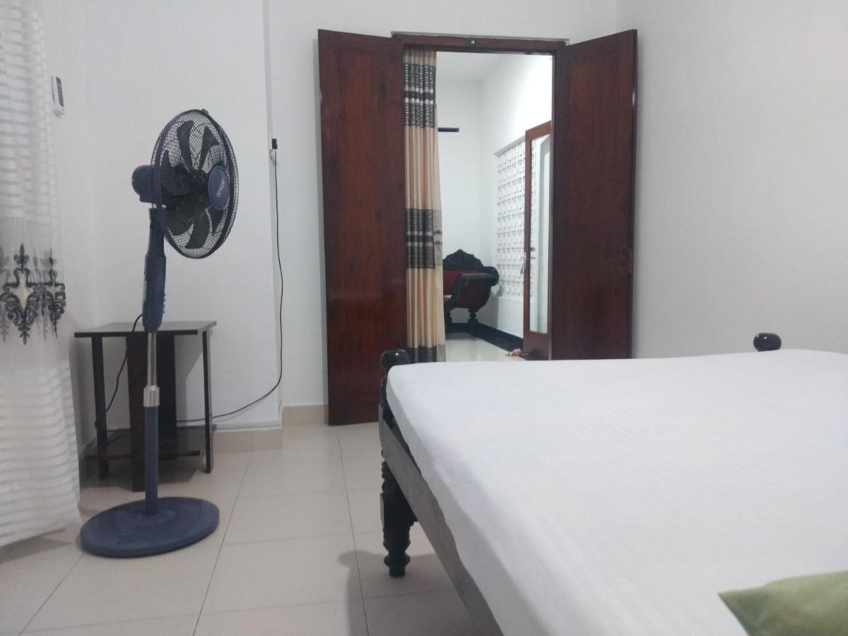 Happy Shade Villa - Housity