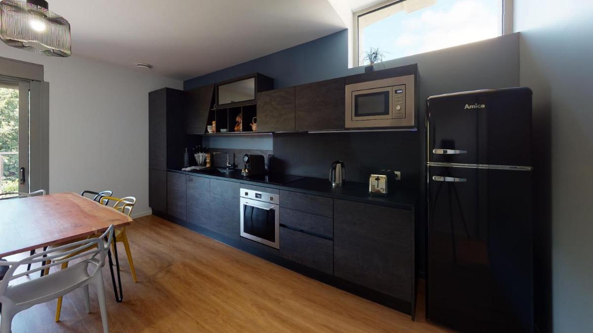Grands Appartements avec Jacuzzi Privé By L'Argalyde Spa&Détente - Housity