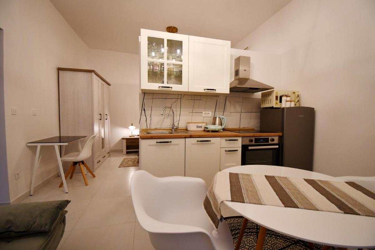 Apartment Frida Rab - Housity