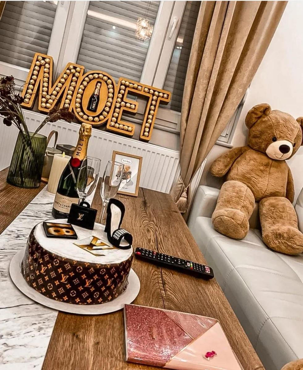 Teddy Bear Jacuzzi Spa Apartment Sarajevo - Hizvo