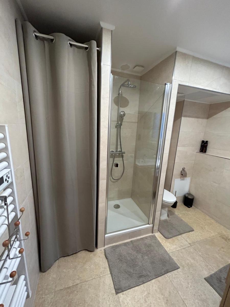 Champagne & Grand Cru - Housity