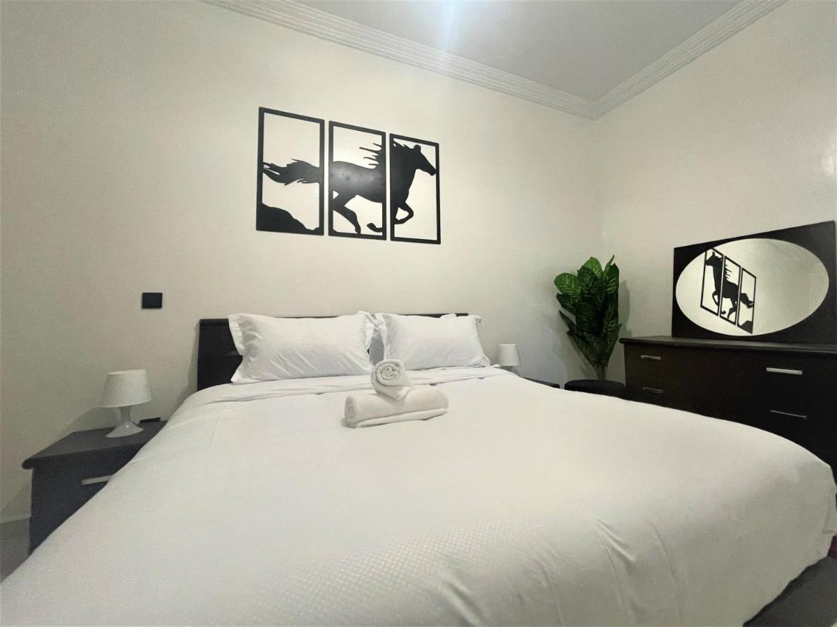 Park Place One Bedroom Appartment - Hizvo