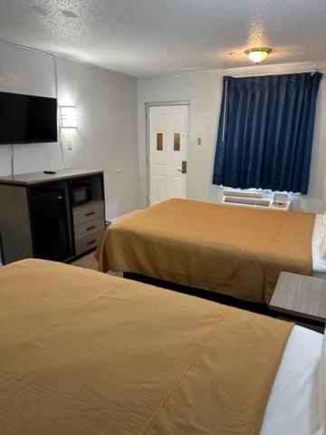 Executive Inn Mercedes Weslaco - Housity
