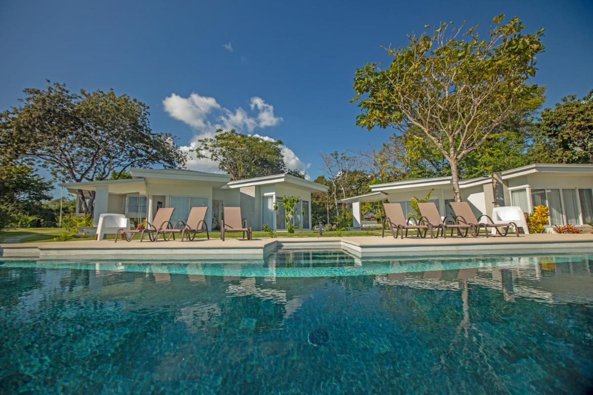 Adeluna Luxury Villas - Housity