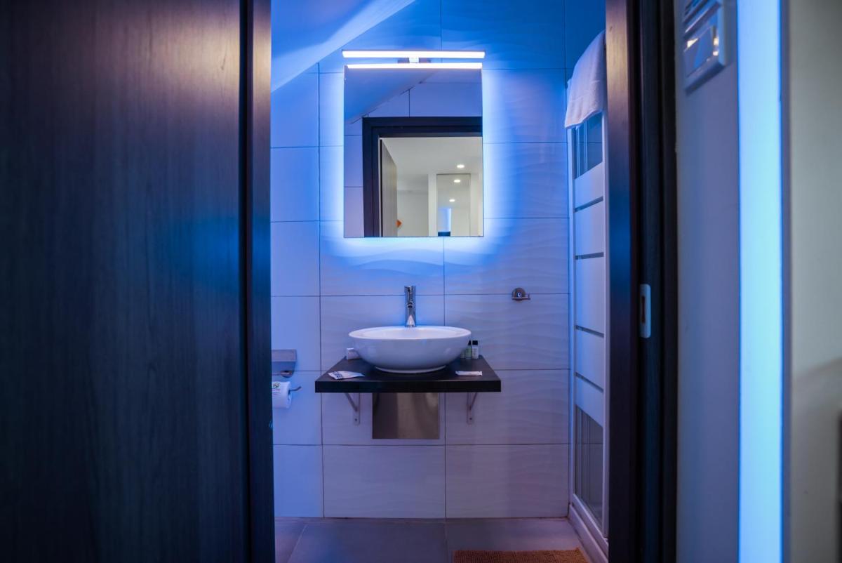 Tsolias Apartments - Hizvo