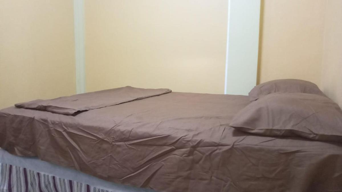 Mona's Place - Housity