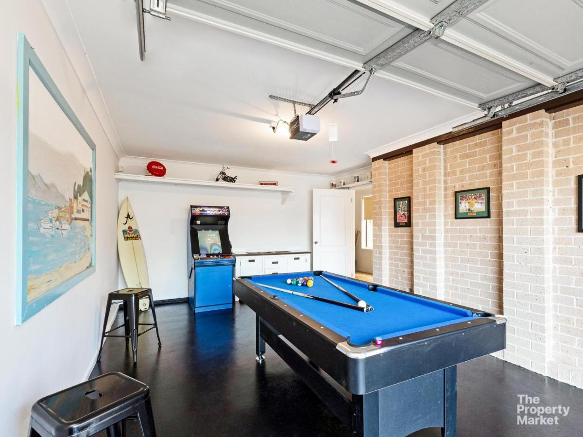 Lake Getaway - Housity