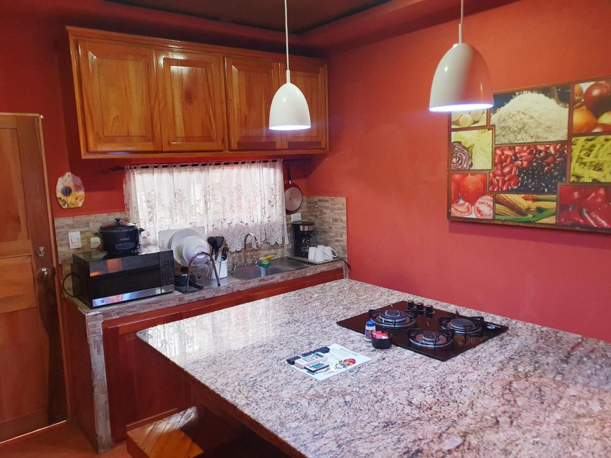 CRC APARTMENT near airport 5min NO PARKING - Housity