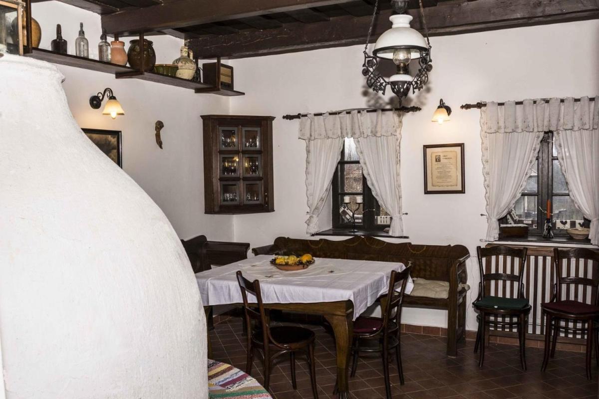 Kemencés Vendégház - Housity