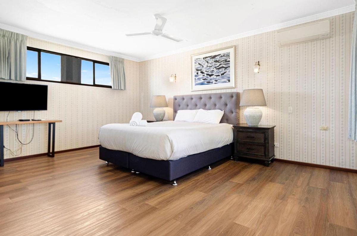 Sunny Busselton - Housity