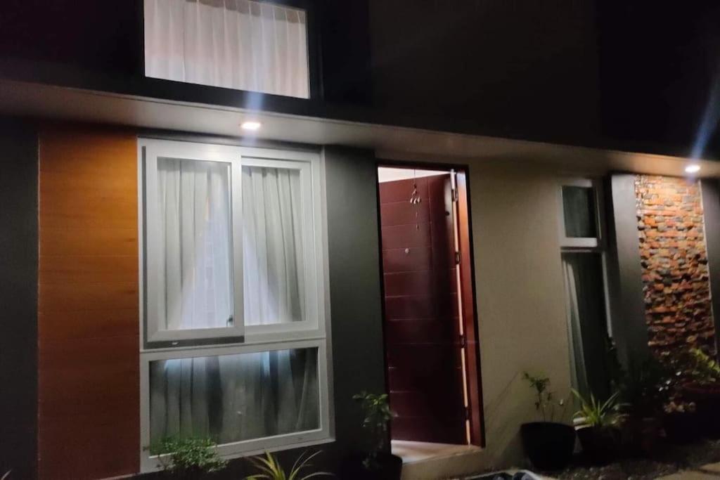 Suitetrails - Home in Tagbilaran City Bohol The Aston