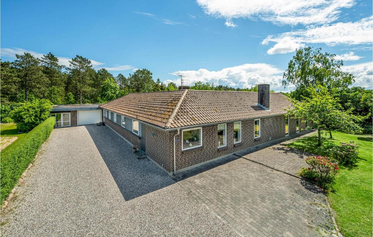 Awesome Home In Ørsted - Housity
