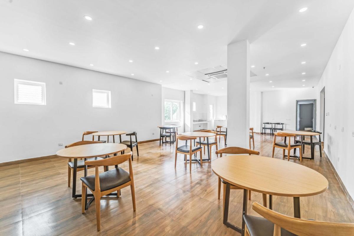 Rohaan Inn - UPAR Hotels Ashok Nagar - Housity