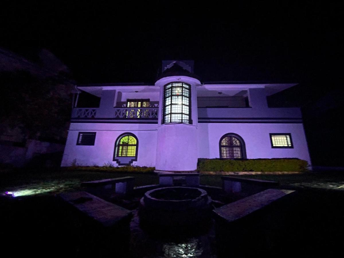 British House kodaikanal (friends group/family) - Housity