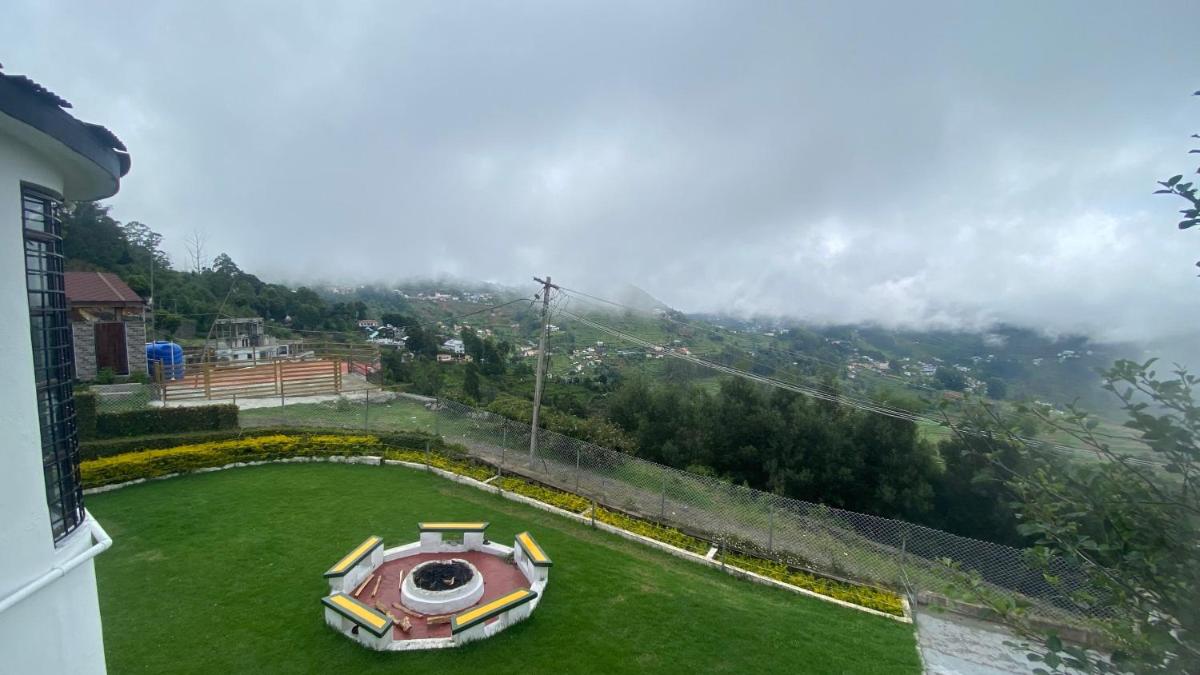 British House kodaikanal (friends group/family) - Housity